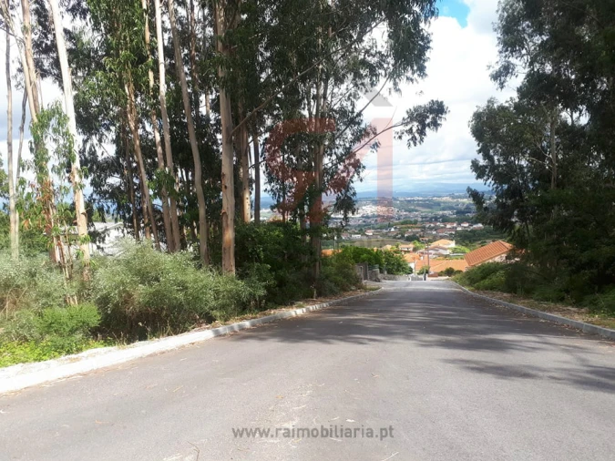 Terreno para Venda em Penamaior Foto 4