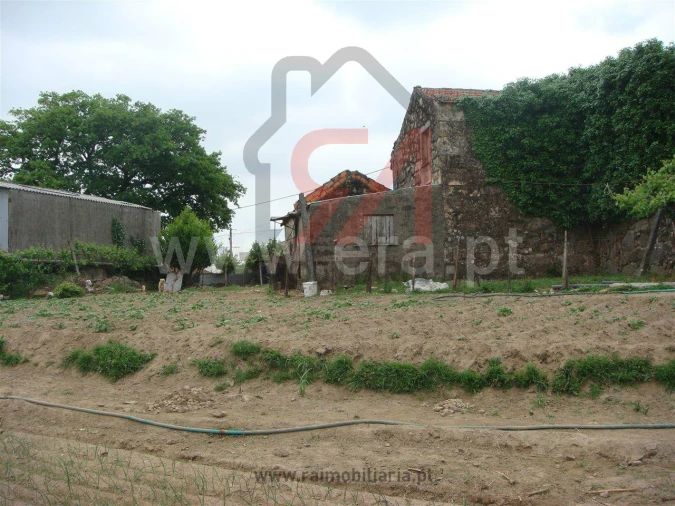 Moradia T0 para Venda em Ferreira Foto 6