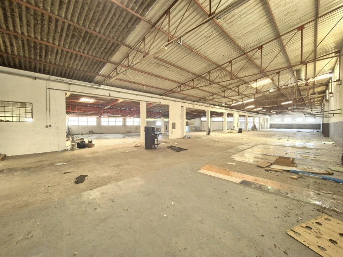 Armazém para Venda em Penamaior Foto 7