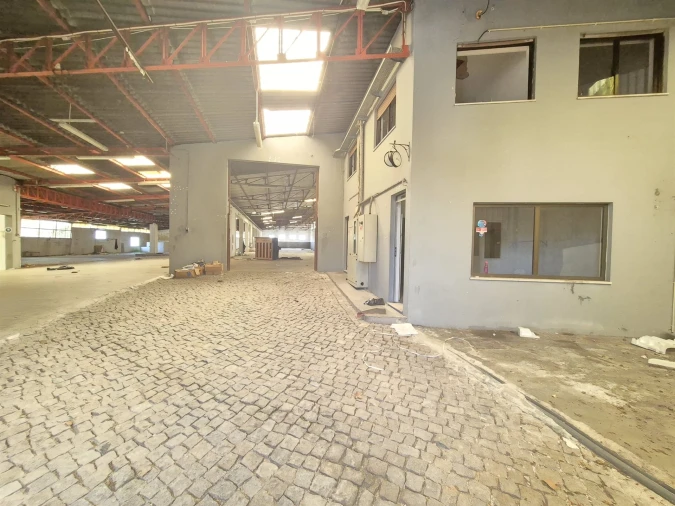 Armazém para Venda em Penamaior Foto 8