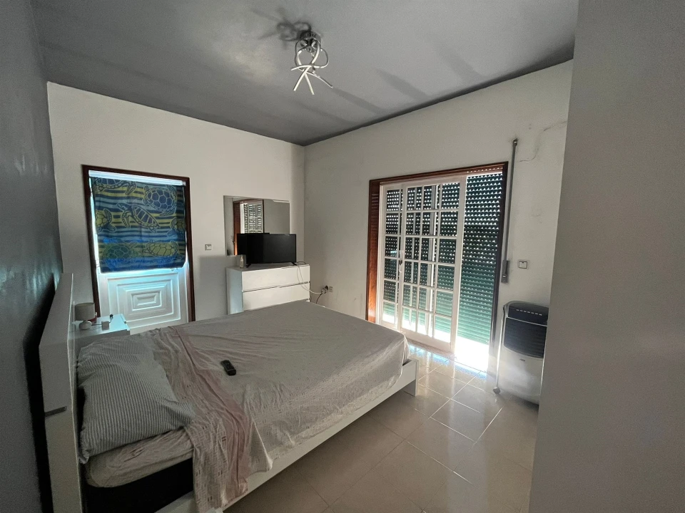 Moradia T4 para Venda em Eiriz Foto 13