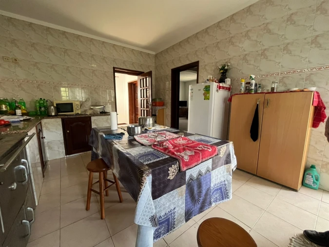 Moradia T4 para Venda em Eiriz Foto 31