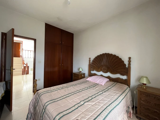 Moradia T4 para Venda em Eiriz Foto 26