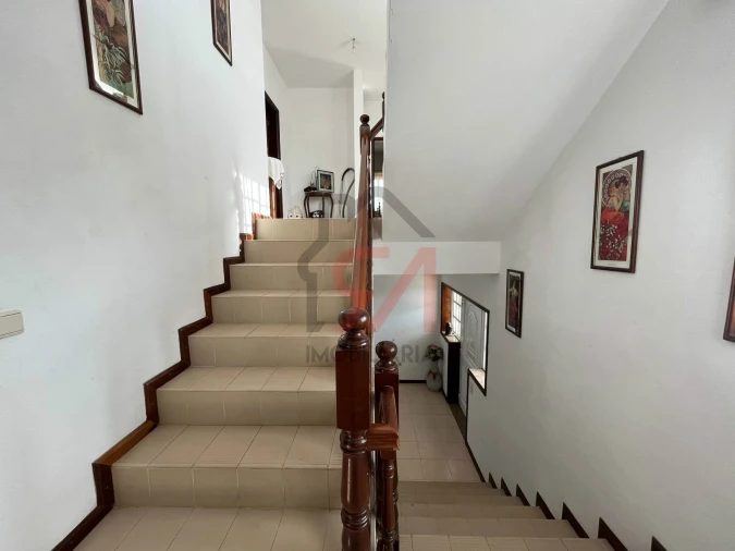 Moradia T4 para Venda em Eiriz