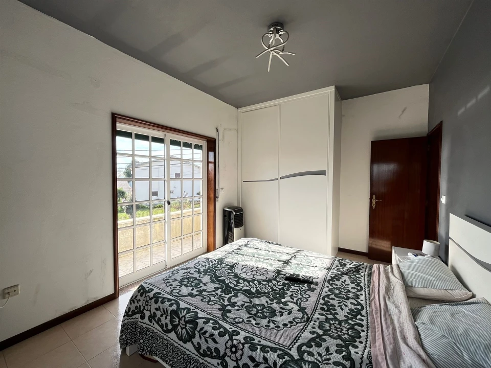 Moradia T4 para Venda em Eiriz Foto 23