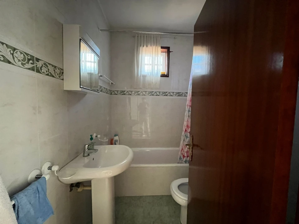 Moradia T4 para Venda em Eiriz Foto 3