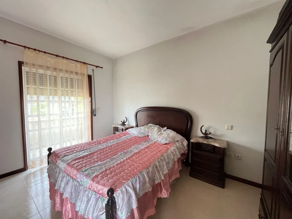 Moradia T4 para Venda em Eiriz Foto 21