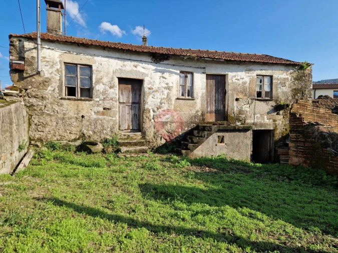 Moradia T0 para Venda em Alvaredo