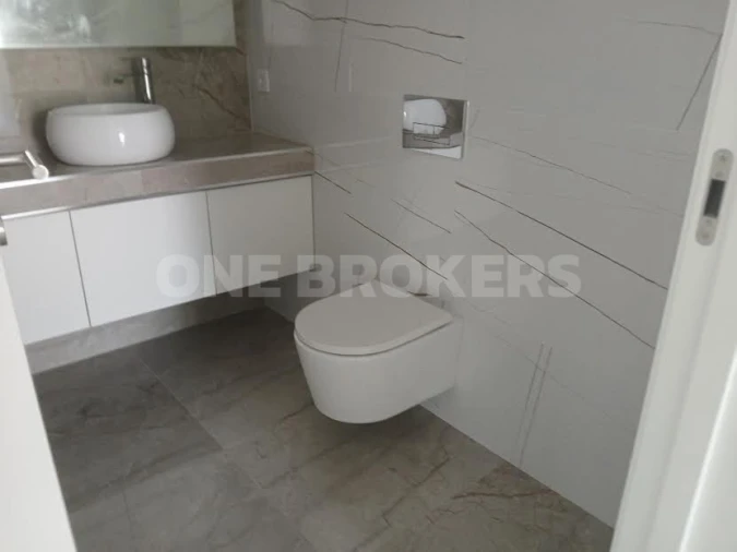 Moradia T4 para Venda em Argoncilhe Foto 16