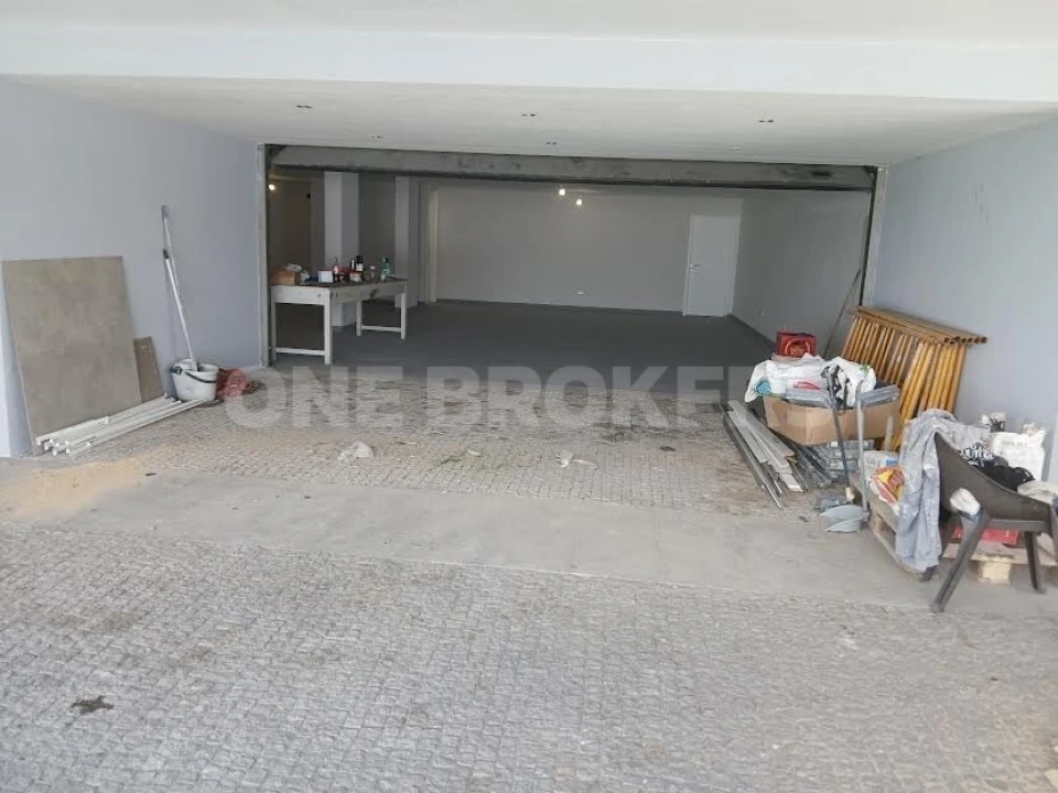 Moradia T4 para Venda em Argoncilhe Foto 14