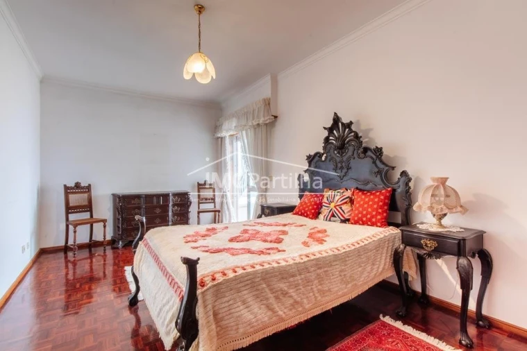 Apartamento T4 para Venda em Algueirão-Mem Martins Foto 20