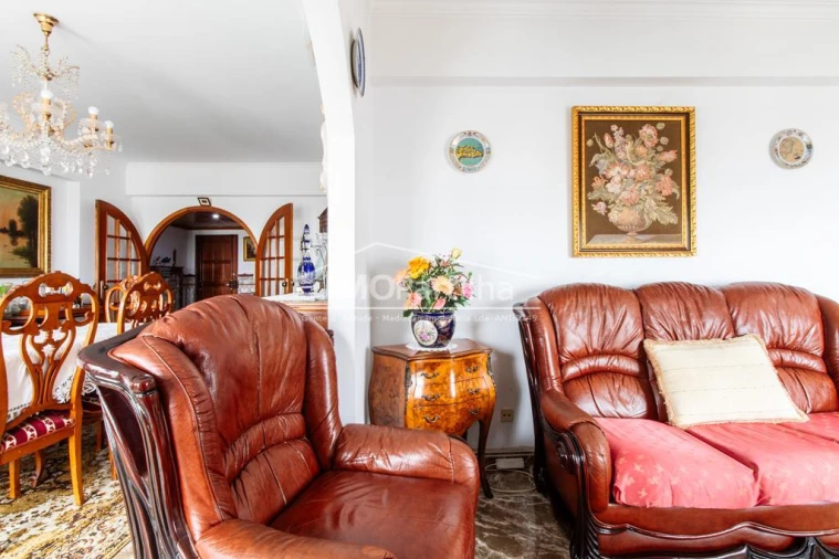 Apartamento T4 para Venda em Algueirão-Mem Martins Foto 18