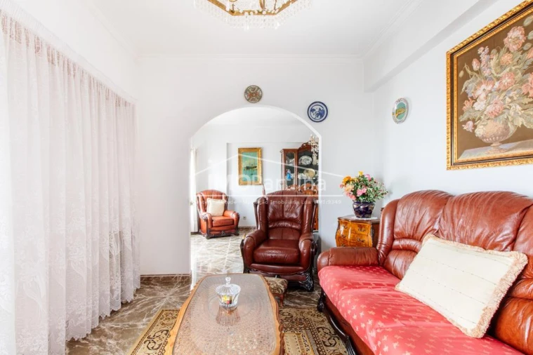 Apartamento T4 para Venda em Algueirão-Mem Martins Foto 17