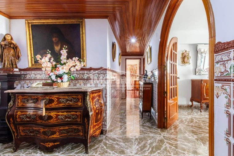 Apartamento T4 para Venda em Algueirão-Mem Martins Foto 11