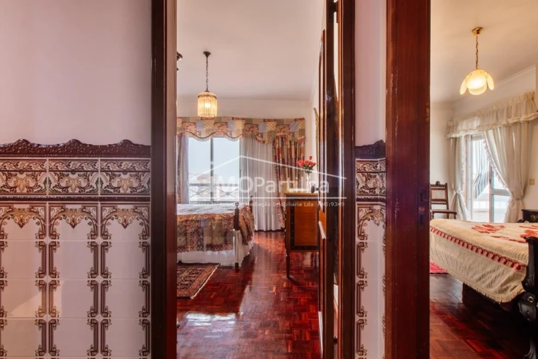 Apartamento T4 para Venda em Algueirão-Mem Martins Foto 19