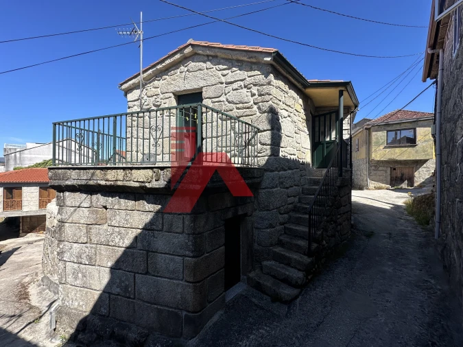 Moradia T2 para Venda em Creixomil