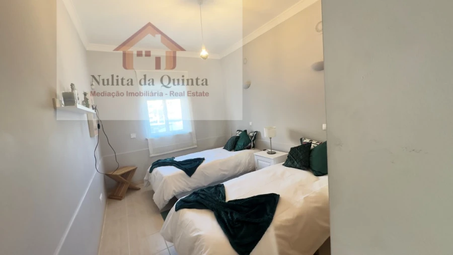 Apartamento T2 para Arrendamento férias em Guia Foto 11