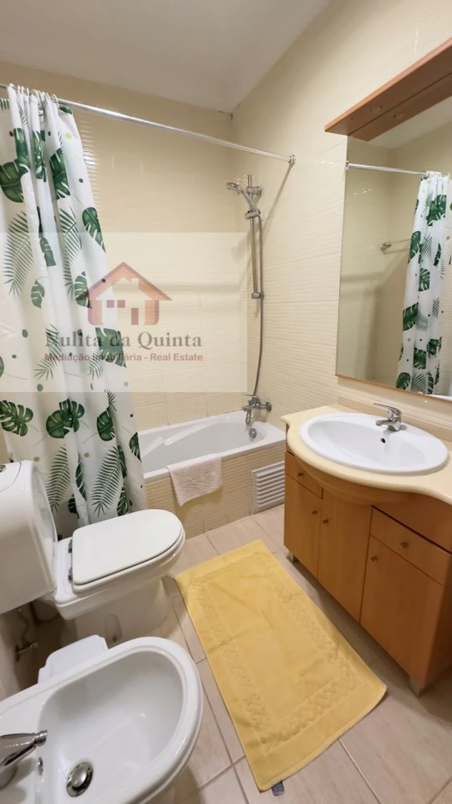 Apartamento T2 para Arrendamento férias em Guia Foto 19