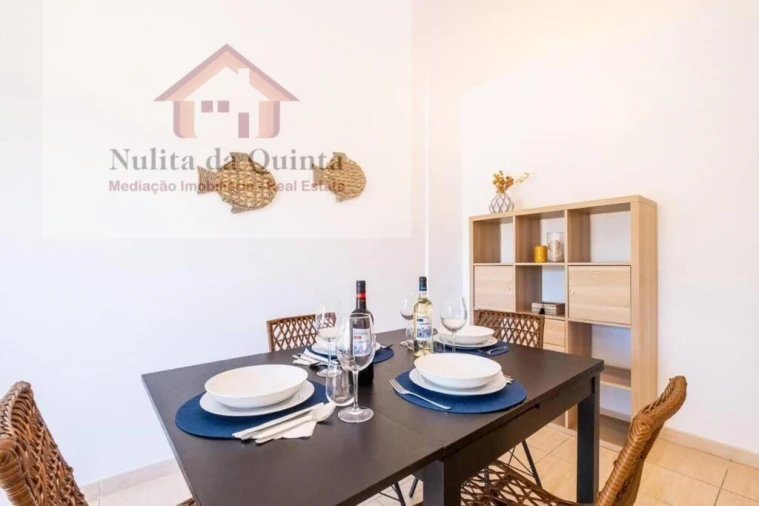 Apartamento T2 para Arrendamento férias em Guia Foto 3