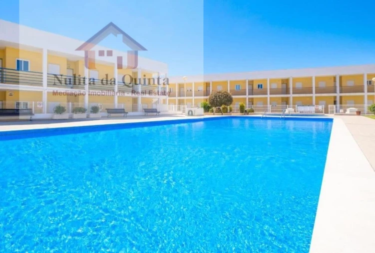 Apartamento T2 para Arrendamento férias em Guia Foto 15