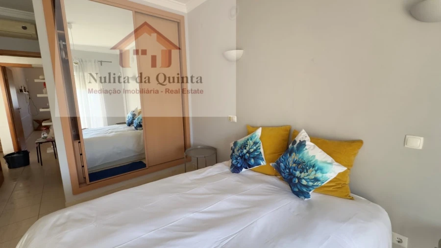 Apartamento T2 para Arrendamento férias em Guia Foto 31