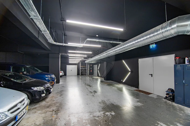 Escritório para Venda em São Domingos de Benfica Foto 23