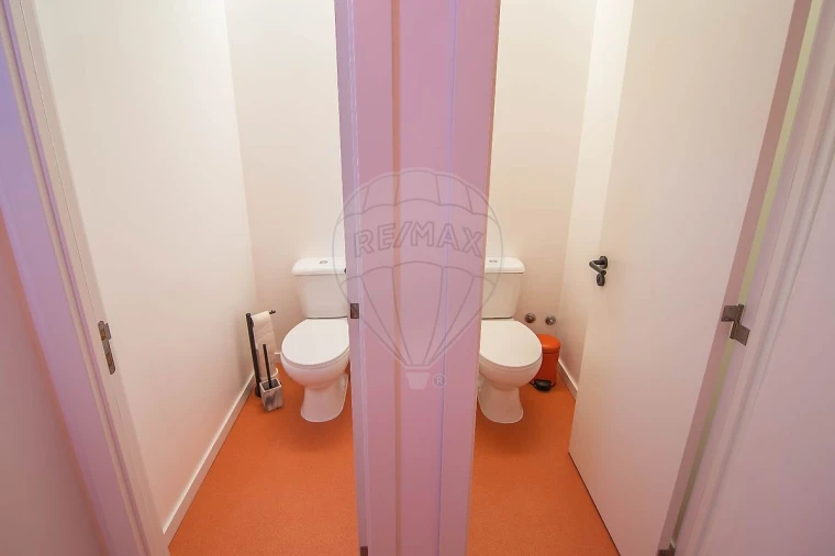 Escritório para Venda em São Domingos de Benfica Foto 28