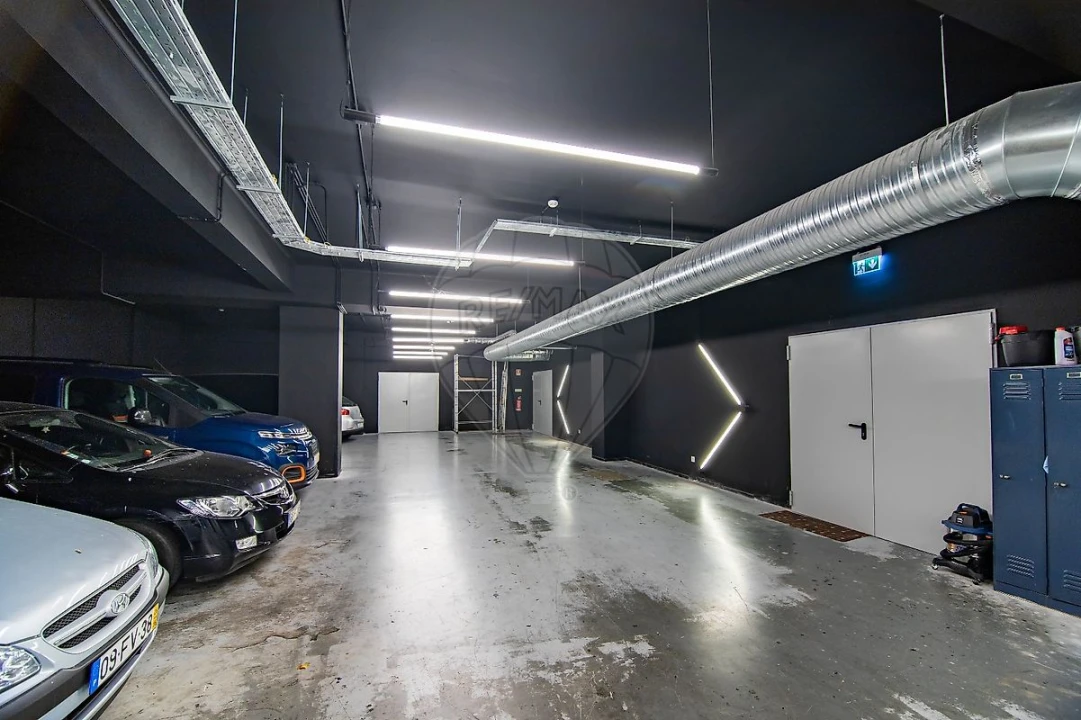 Escritório para Venda em São Domingos de Benfica Foto 23