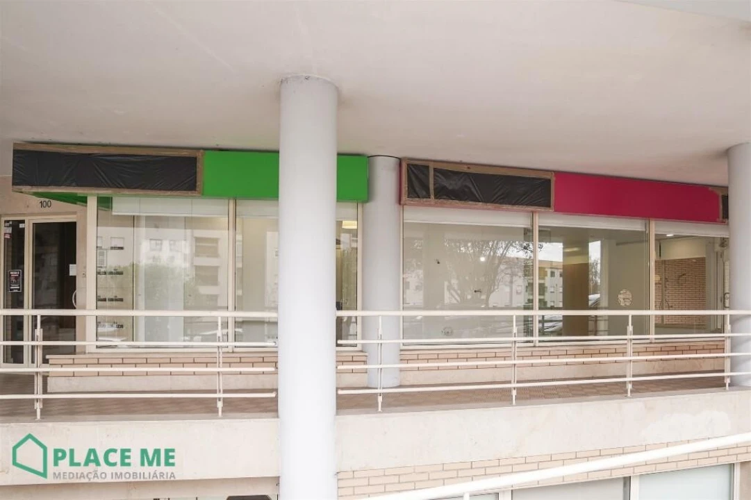 Loja para Arrendamento em São Vicente (Braga) Foto 11