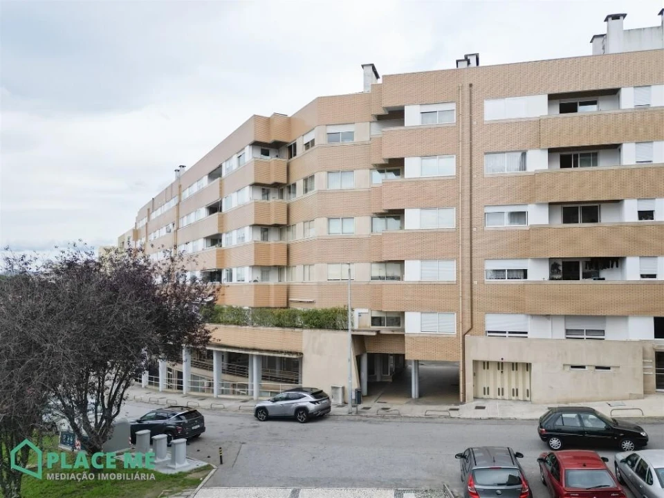 Loja para Arrendamento em São Vicente (Braga) Foto 4