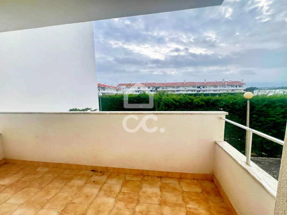Apartamento T3 para Arrendamento em Ferrel Foto 16