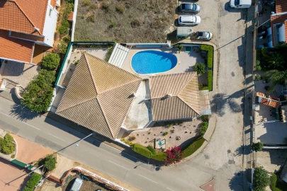 Moradia T4 para Venda em Lagos (São Sebastião e Santa Maria)