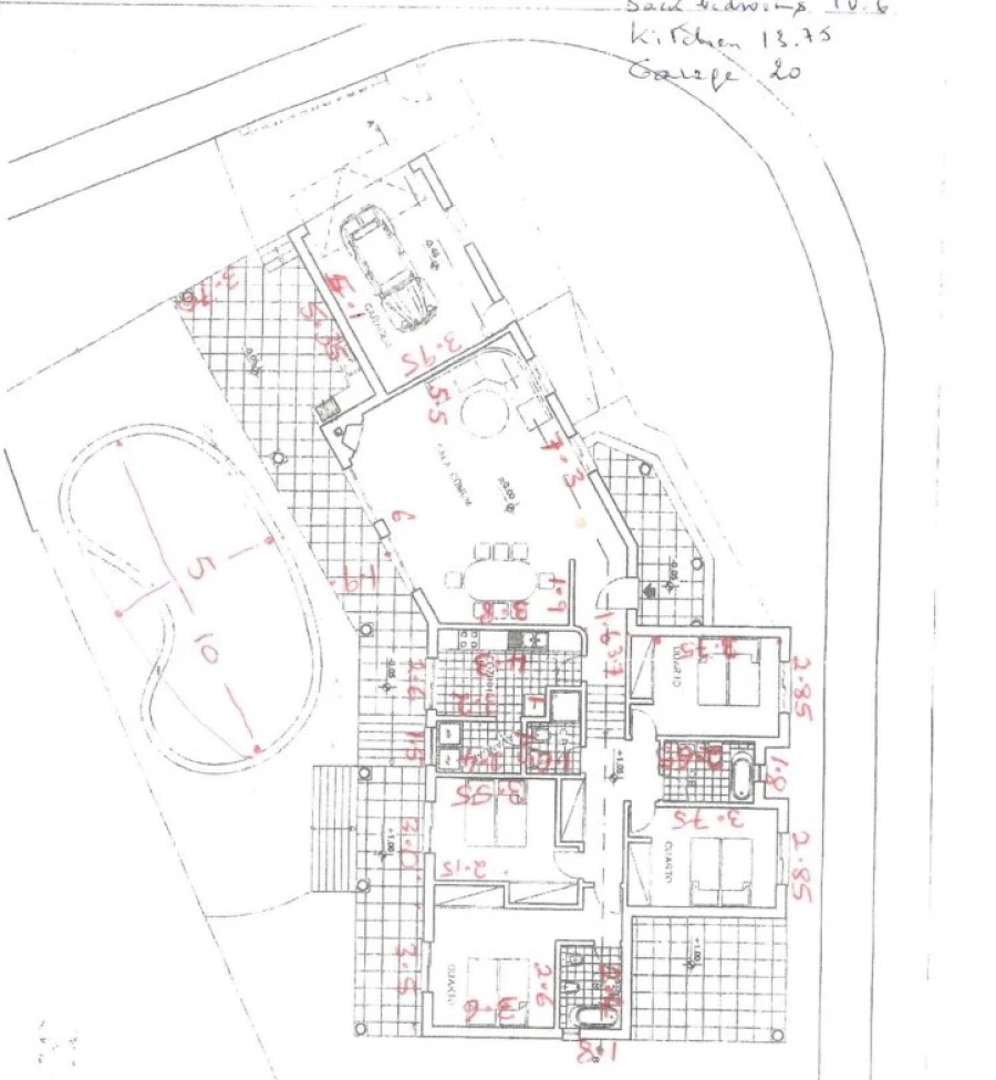 Moradia T4 para Venda em Lagos (São Sebastião e Santa Maria) Planta 1
