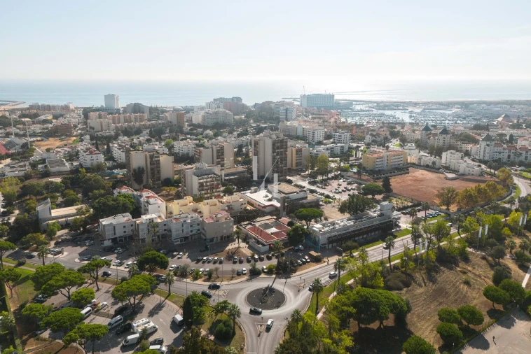 Apartamento T1 para Arrendamento férias em Quarteira Foto 8