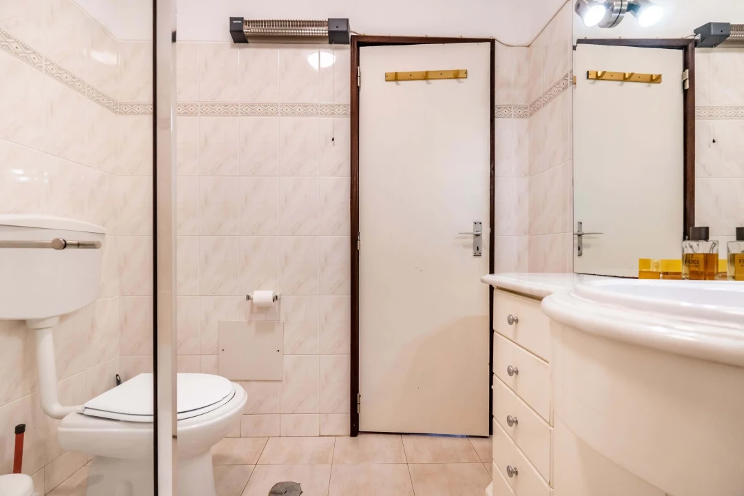 Apartamento T2 para Venda em Lagos (São Sebastião e Santa Maria) Foto 16