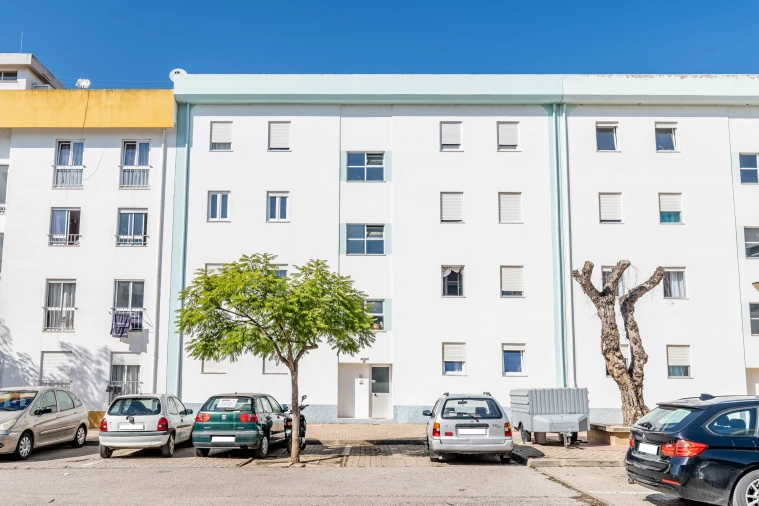 Apartamento T2 para Venda em Lagos (São Sebastião e Santa Maria) Foto 25