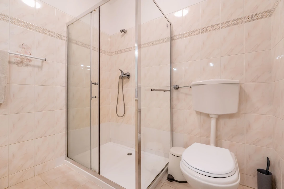 Apartamento T2 para Venda em Lagos (São Sebastião e Santa Maria) Foto 14