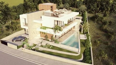 Moradia T4 para Venda em Loule (São Clemente)