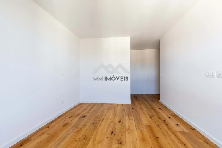 Apartamento T3 para Venda em Paranhos Foto 48