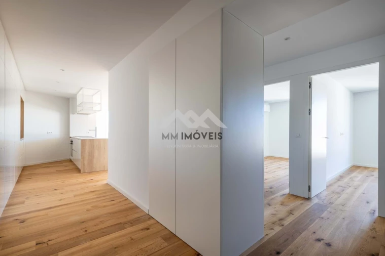 Apartamento T3 para Venda em Paranhos Foto 30