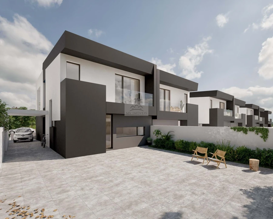 Moradia T4 para Venda em Esgueira Foto 1