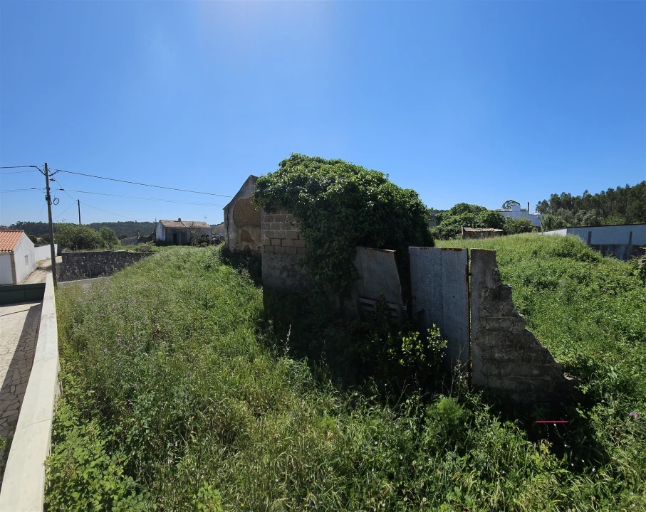 Moradia T1 para Venda em Lavos Foto 8