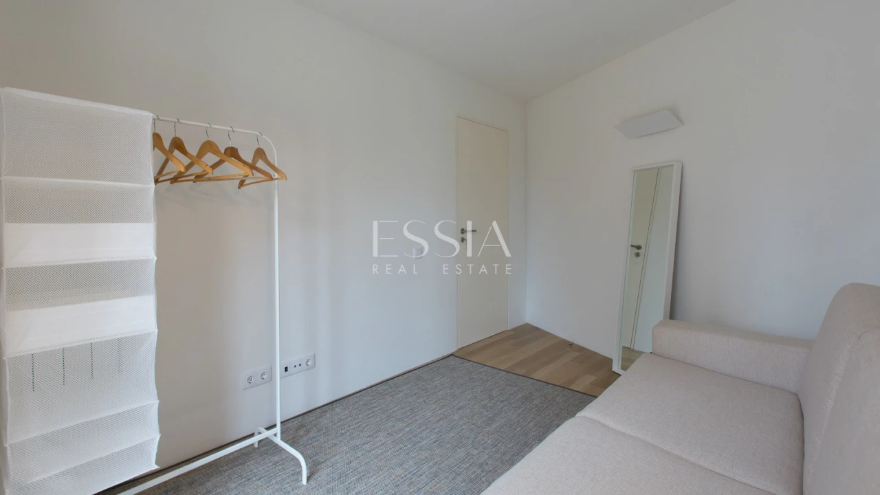 Apartamento T2 para Arrendamento em Lordelo do Ouro e Massarelos Foto 16