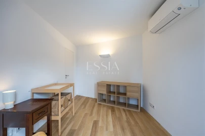 Apartamento T2 para Arrendamento em Lordelo do Ouro e Massarelos