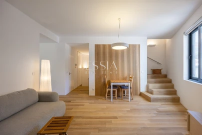 Apartamento T2 para Arrendamento em Lordelo do Ouro e Massarelos
