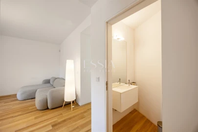 Apartamento T2 para Arrendamento em Lordelo do Ouro e Massarelos