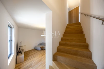 Apartamento T2 para Arrendamento em Lordelo do Ouro e Massarelos
