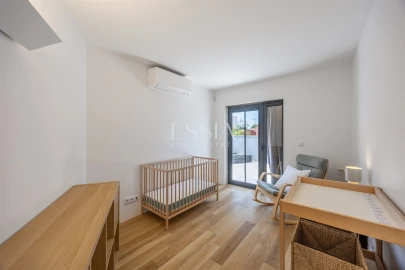 Apartamento T2 para Arrendamento em Lordelo do Ouro e Massarelos