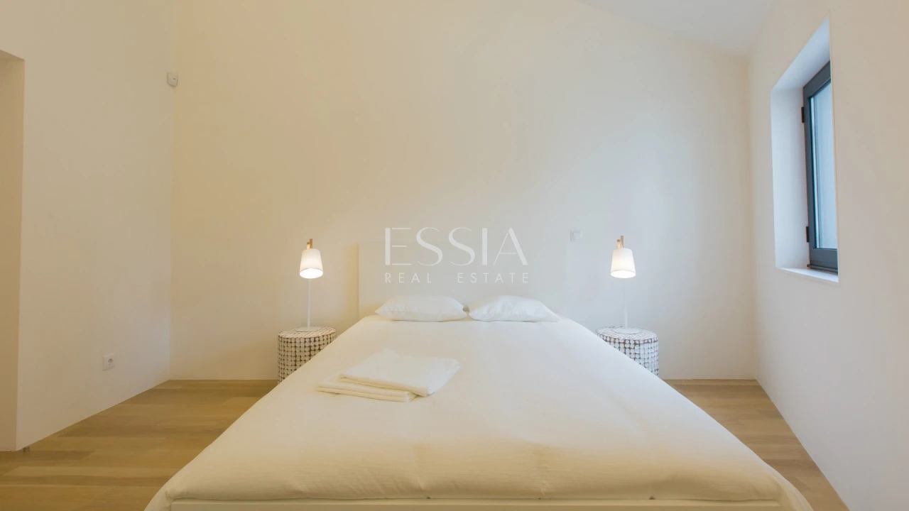 Apartamento T2 para Arrendamento em Lordelo do Ouro e Massarelos Foto 11