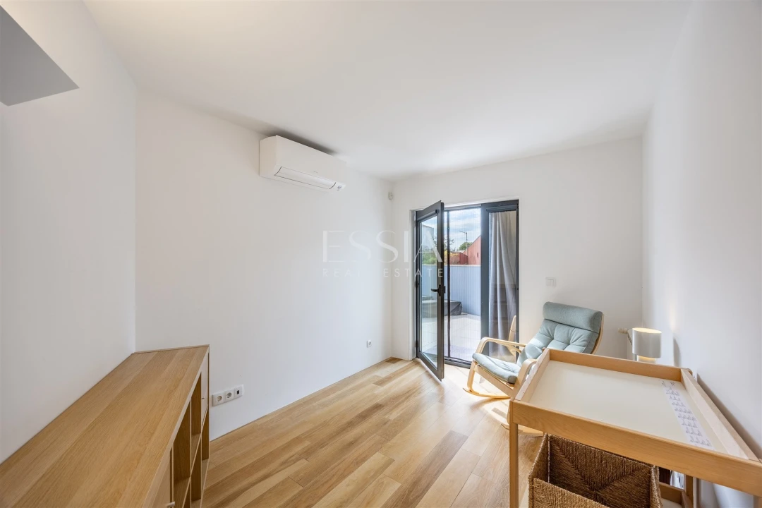 Apartamento T2 para Arrendamento em Lordelo do Ouro e Massarelos Foto 20